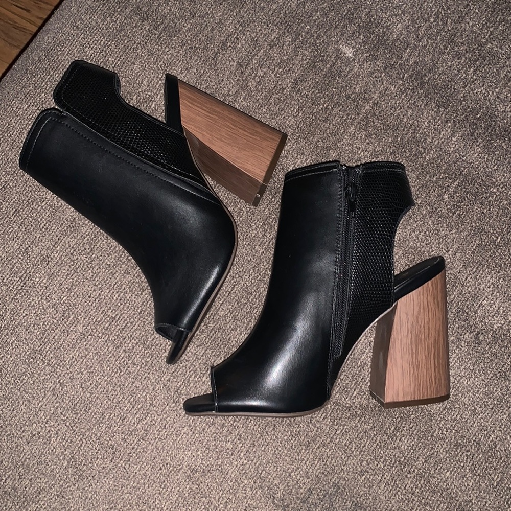 Womens  NEW chunky heel
